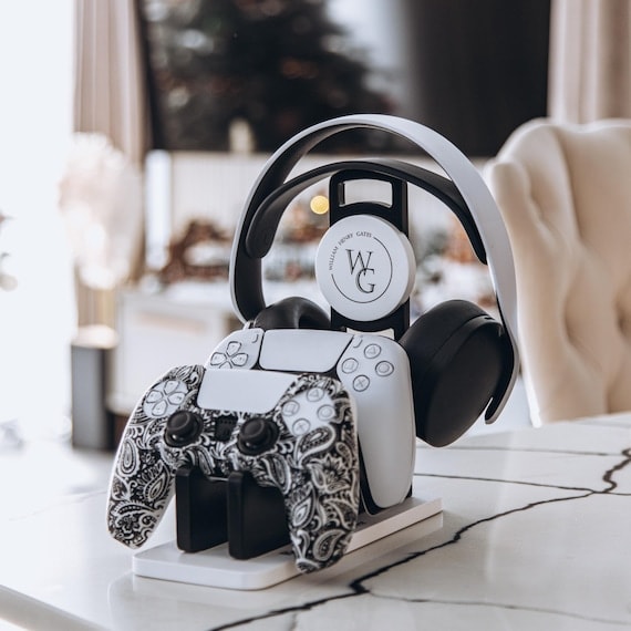Wooden Controller and Headphone Stand