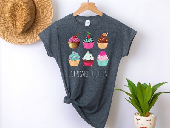 Cupcake Queen Graphic T-Shirt